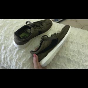 Nike Olive Green Shoes